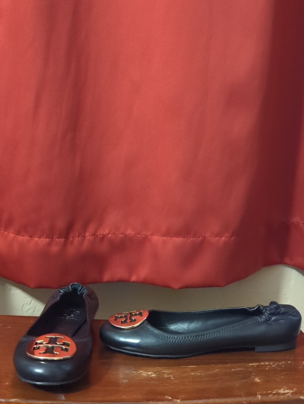 Tory Burch Black Leather Ballet Flats with Logo Medallion